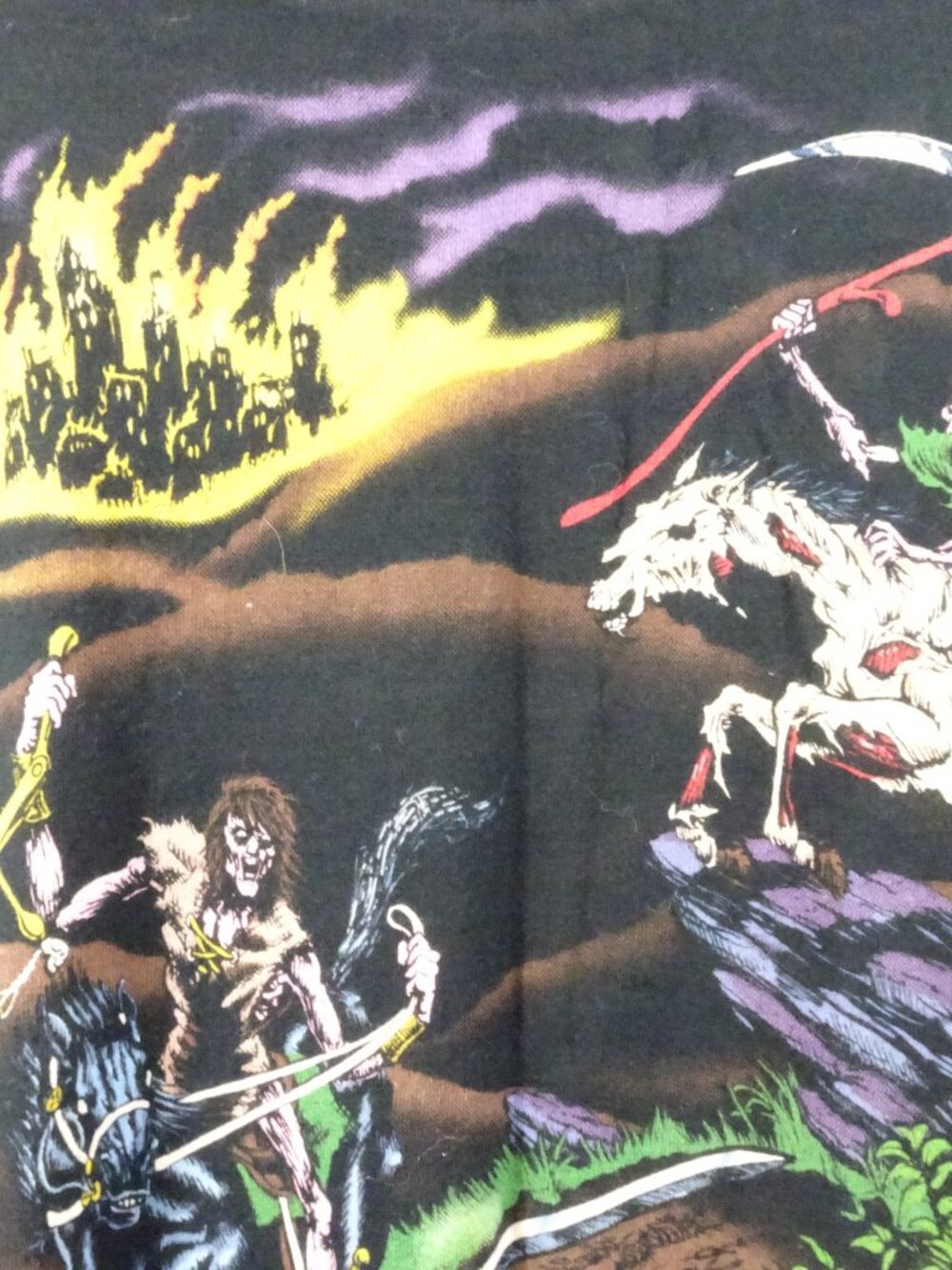 Liquid Blue Men's L Four Horseman Graphic T-Shirt - Picture 8 of 10
